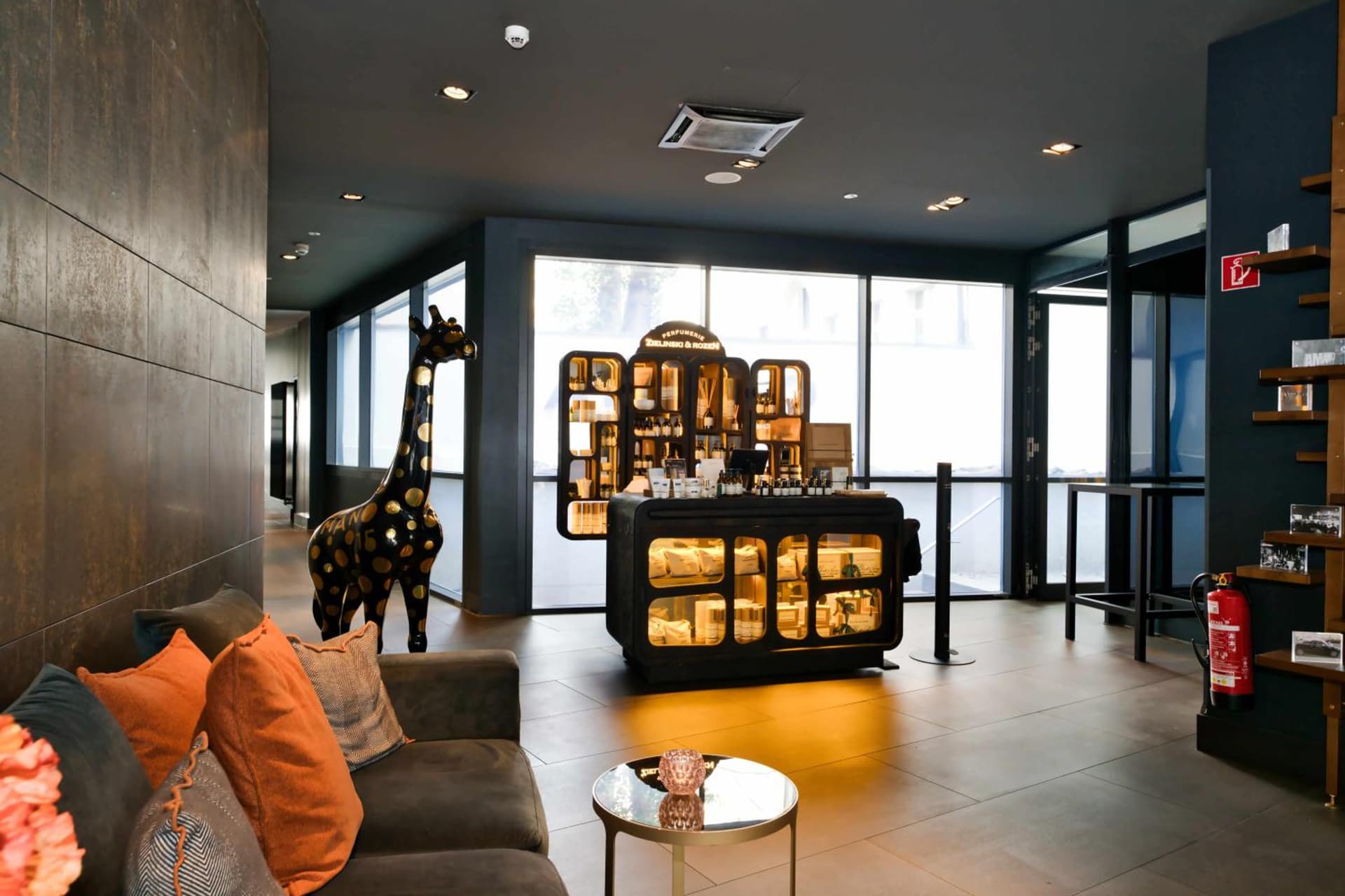Hotel AMANO