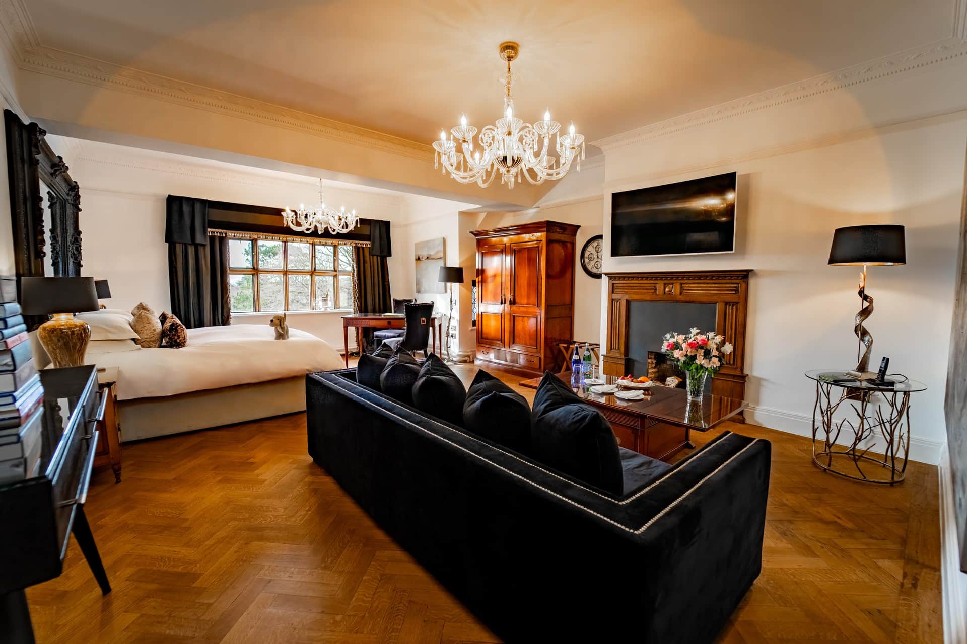 Hillbark Hotel