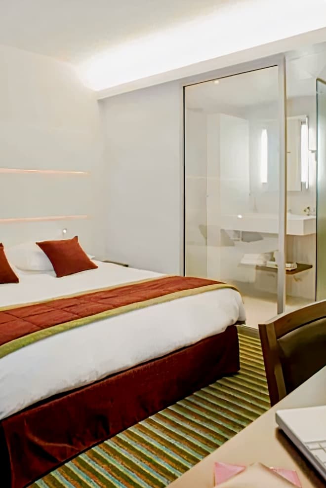 Mercure Paris Ivry Quai de Seine Hotel