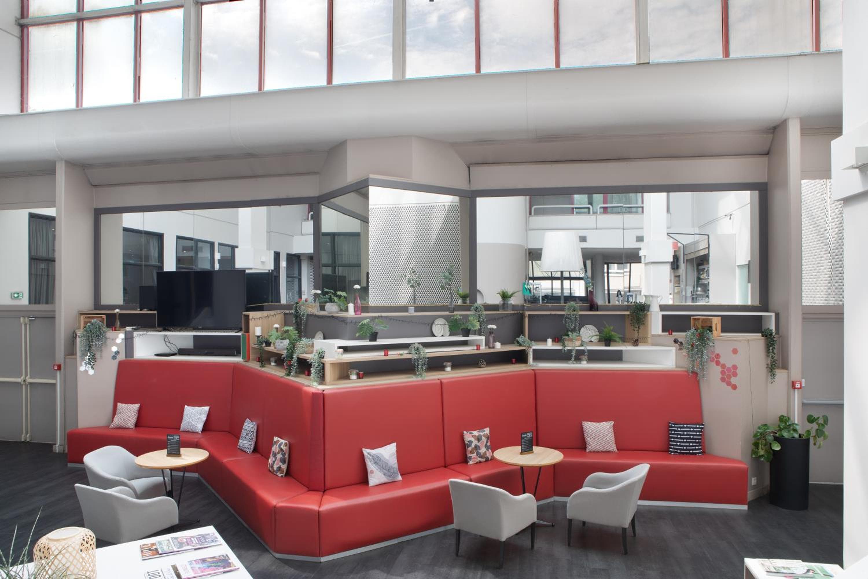 Kyriad Paris Est Bois de Vincennes