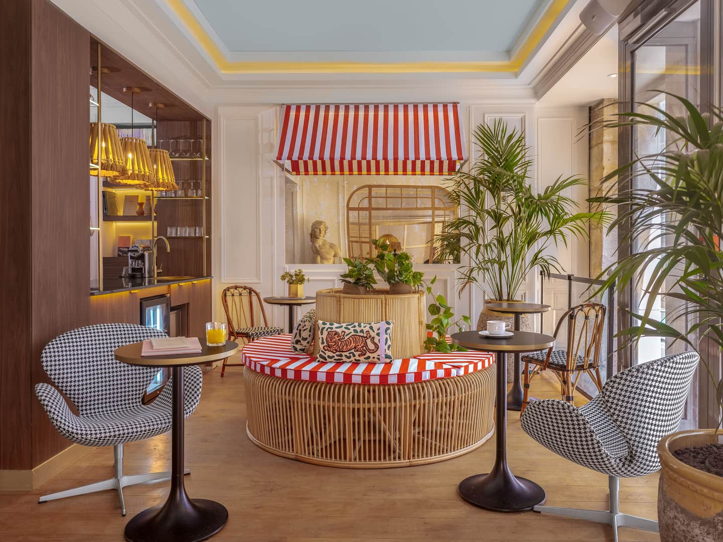 Hôtel Zélie Champs-Elysées
