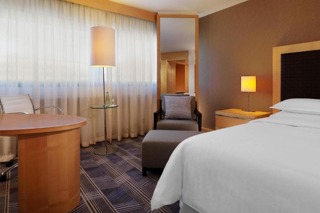 Sheraton Frankfurt Airport Hotel & Conference Center