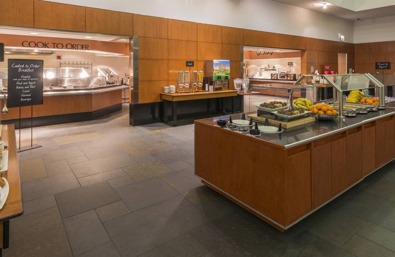 Embassy Suites by Hilton Chicago Downtown Magnificent Mile