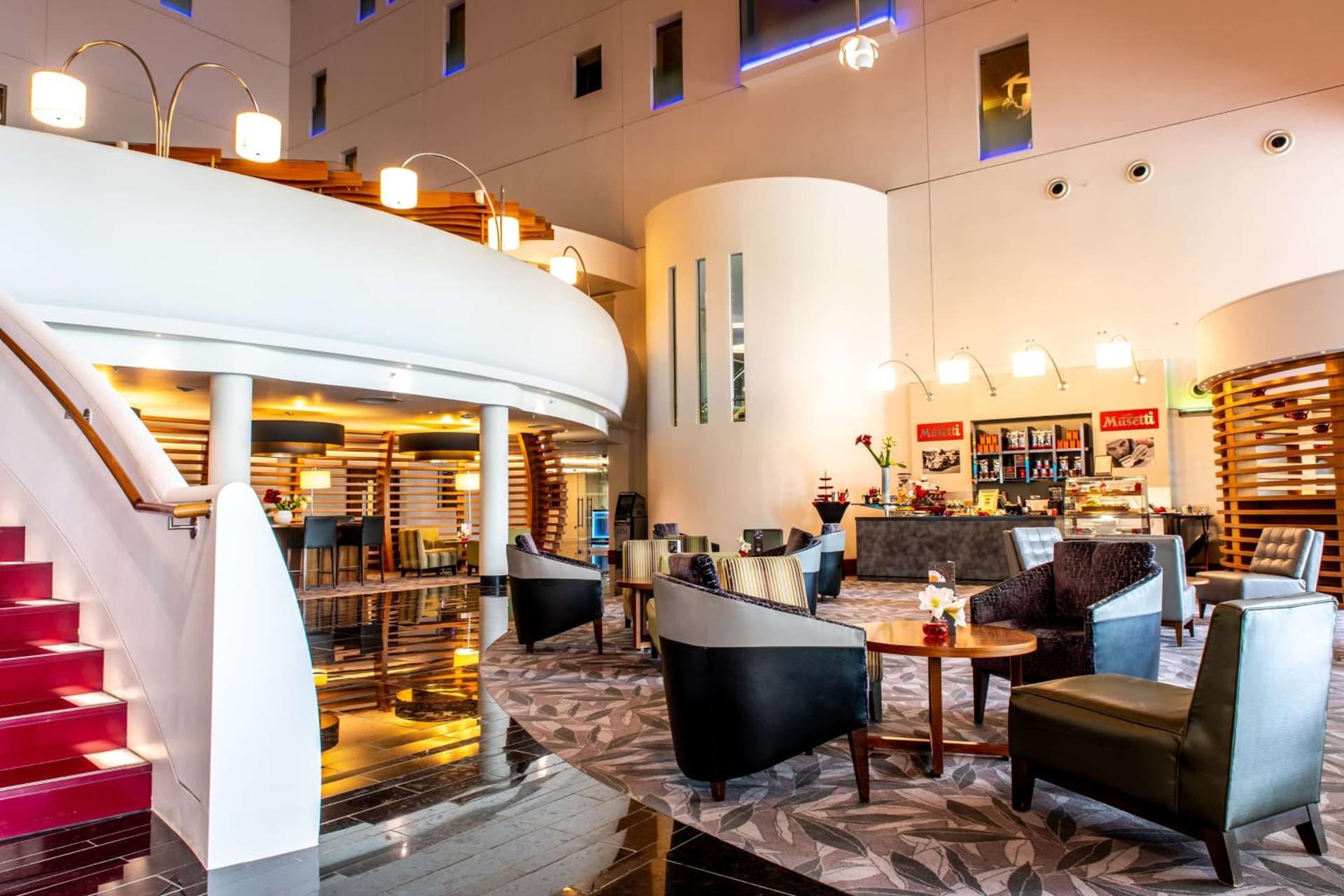 Hilton London Heathrow Airport Terminal 5
