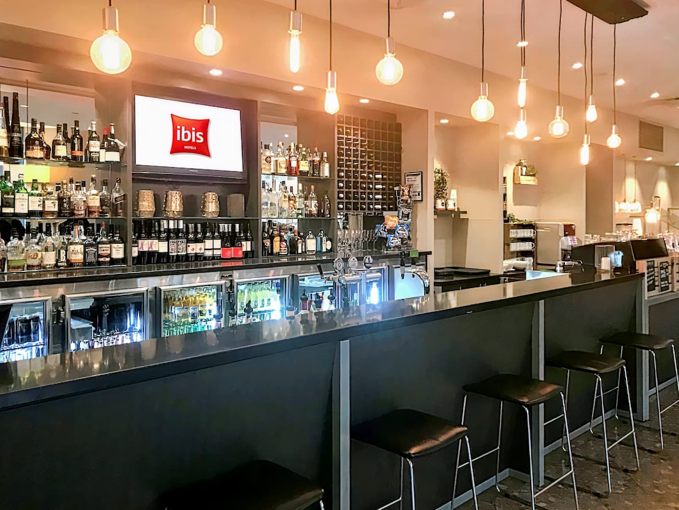 ibis Melbourne Glen Waverley