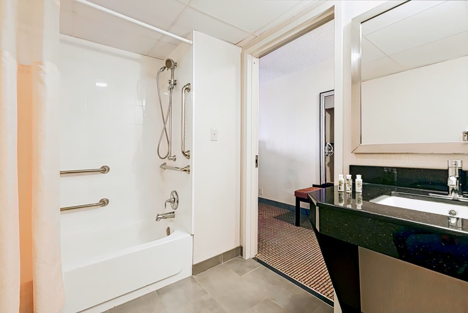 Days Inn by Wyndham Plattsburgh